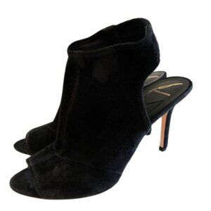 B Brian Atwood Black Velvety Soft Nubuck Heels | 4” Heel | Size 8.5